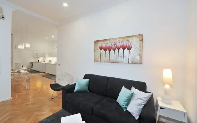 Modern & Central 1bed Flat in Amazing Location! - photo 3