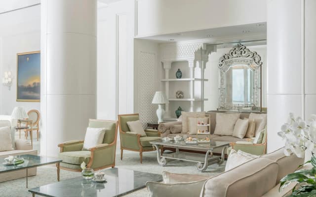 Four Seasons Hotel Doha - photo 2