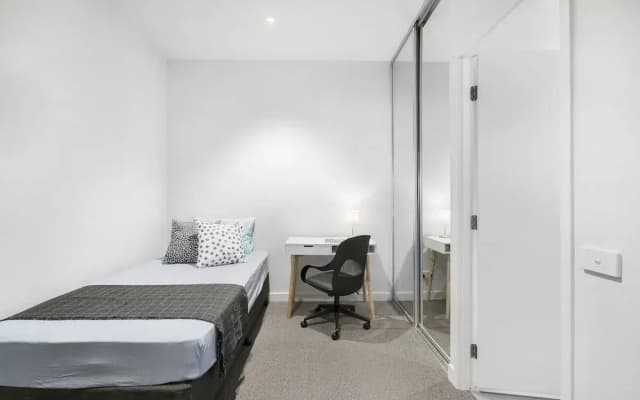 EDWARD, 3BDR Melbourne Apartment - photo 3