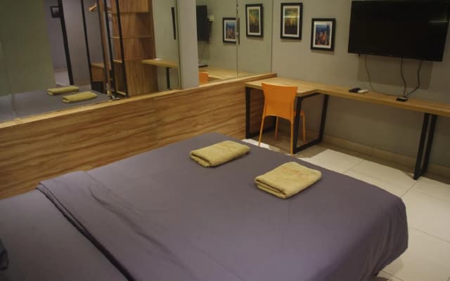 Orange Inn Hotel Mangga Besar - photo 4