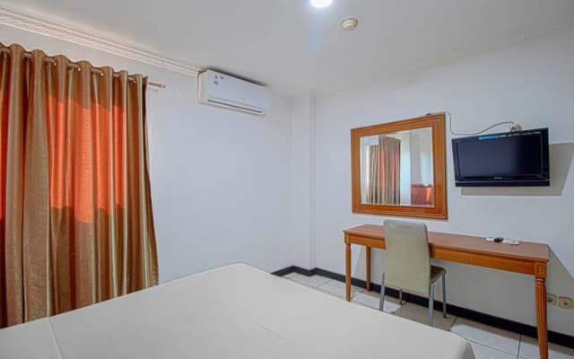Ende Elok Hotel - photo 4