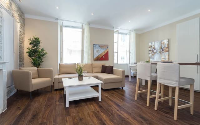 Chocolate - Spacious & Cosy 2-Br Center - photo 4