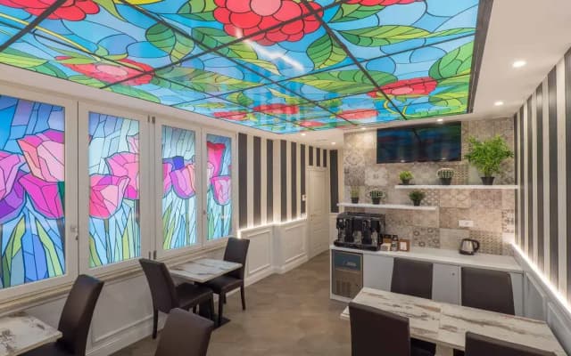 Bramble Luxury Suites - photo 2