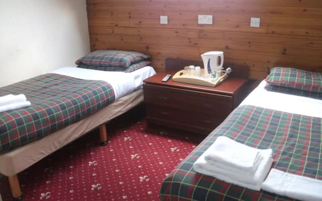 Edinburgh House Hotel - photo 4
