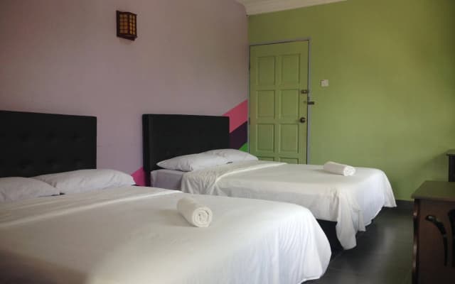 Fantastic Motel and Cafe - photo 4