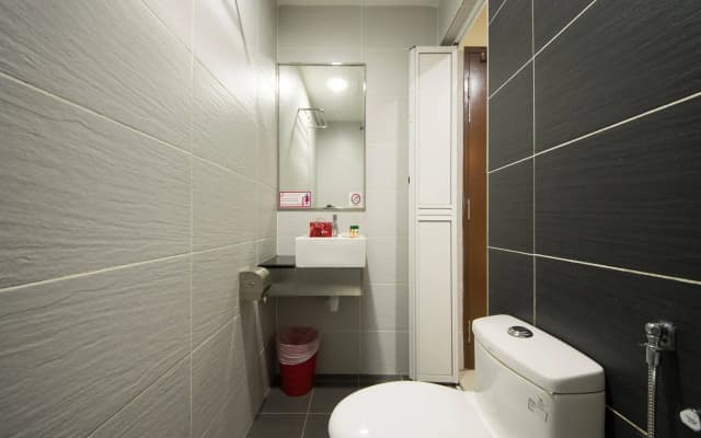 Fine Hotel - photo 4
