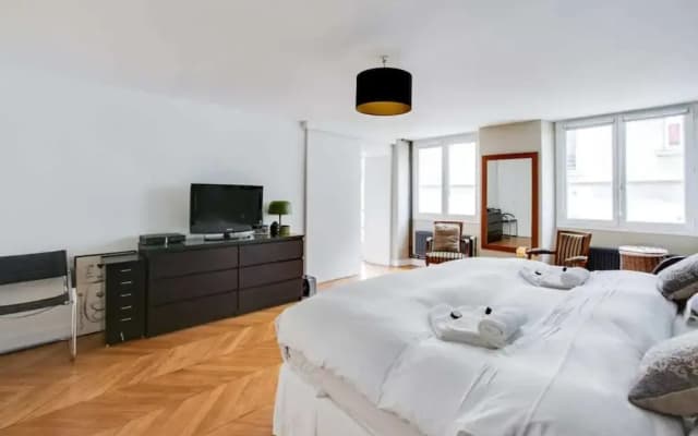 Luxurious Flat - 2 Mins From Bonne Nouvelle Metro - photo 2