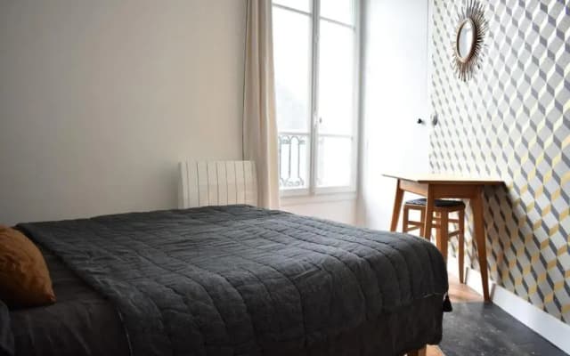 Stylish and Modern Apartment in Le Marais - photo 3
