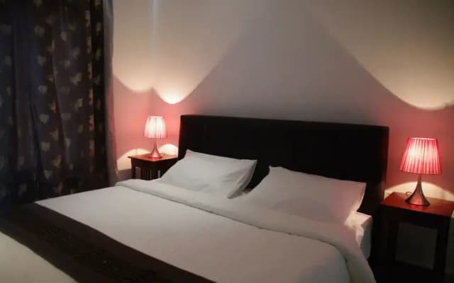 JB City Shopping Mall Apartment - photo 2