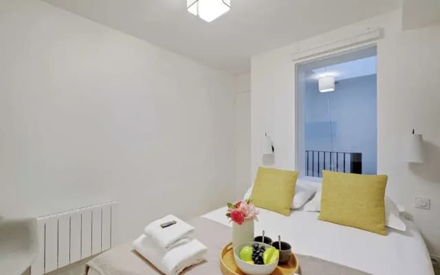 Chic Apartment - 2br/6p - Saint-ambroise - photo 4