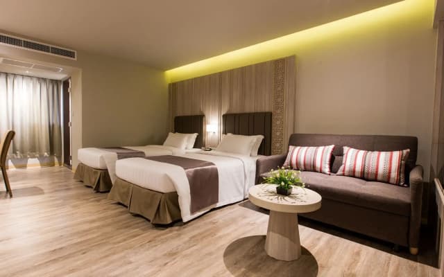 S.D. Avenue Hotel - photo 2