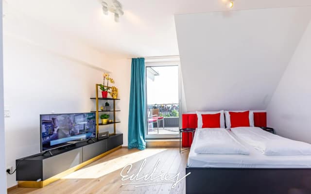 Eddie’s Design Apartments - photo 5