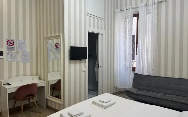 Eden Guest House Hostel - photo 3