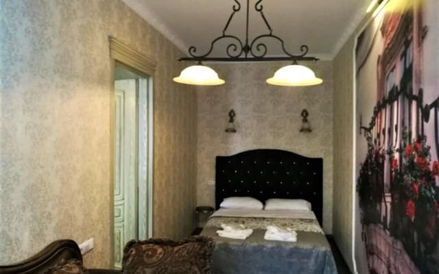 Falcon Apartments - photo 5