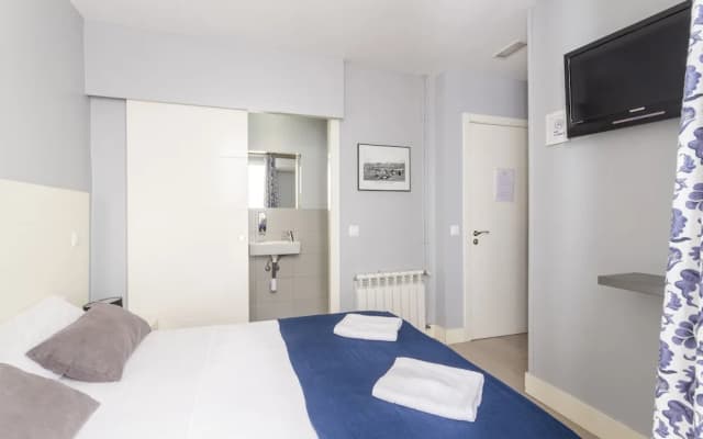 8Rooms Madrid - photo 2