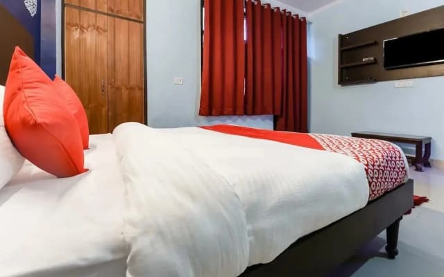 OYO Flagship 30504 P.R Residency - photo 4