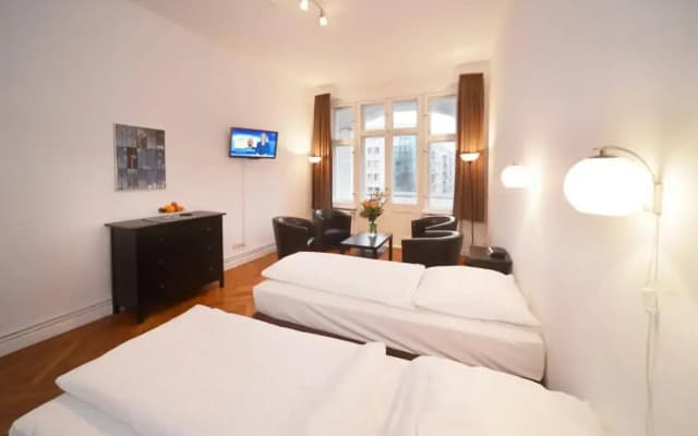 Old Town Apartments Greifswalder Strasse - photo 2