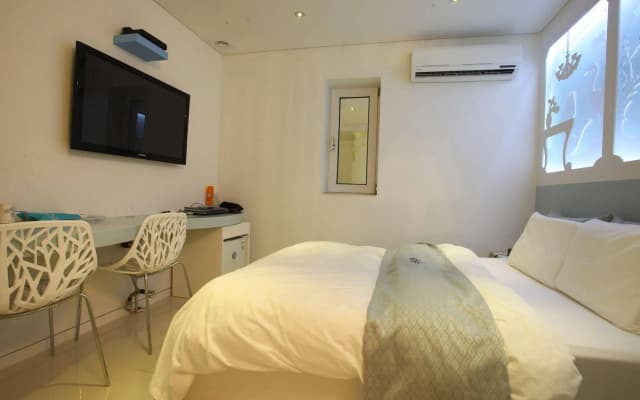 Hotel Jade - photo 2