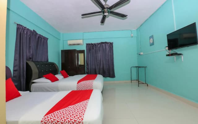 OYO 90048 Damika Hotel - photo 2