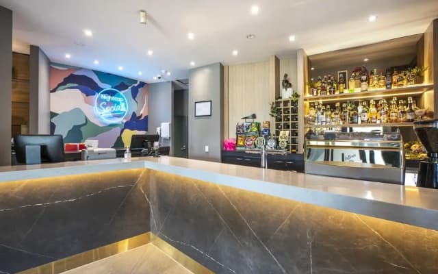 Royal Hotel by Nightcap Social - photo 2