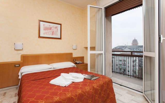 IH Hotels Milano ApartHotel Argonne Park - photo 3