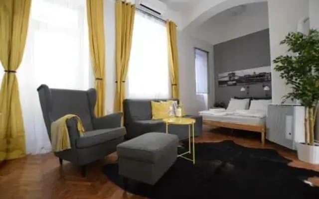 Creative Apartment - Chain Bridge - photo 4
