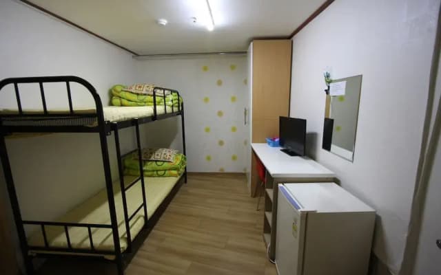 Dongdaemun wellbeing hostel - photo 2