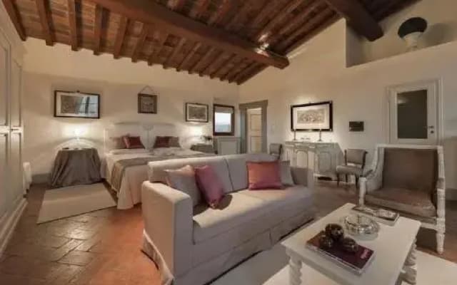 Maggio Tower View Halldis Apartment - photo 2