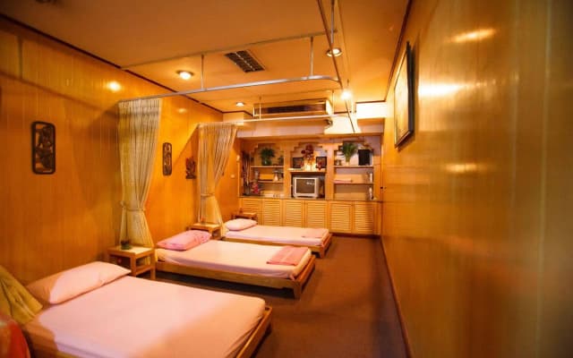 Nana Hotel - photo 5
