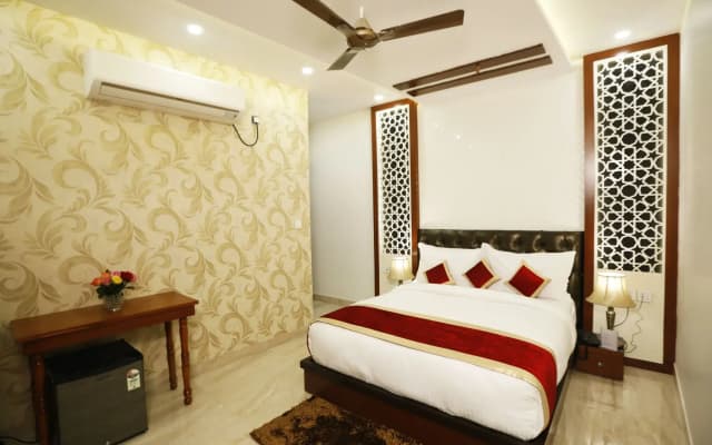 Hotel MGM Residency - photo 4