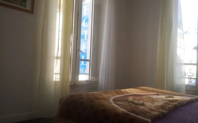 Ideal Hotel - photo 3