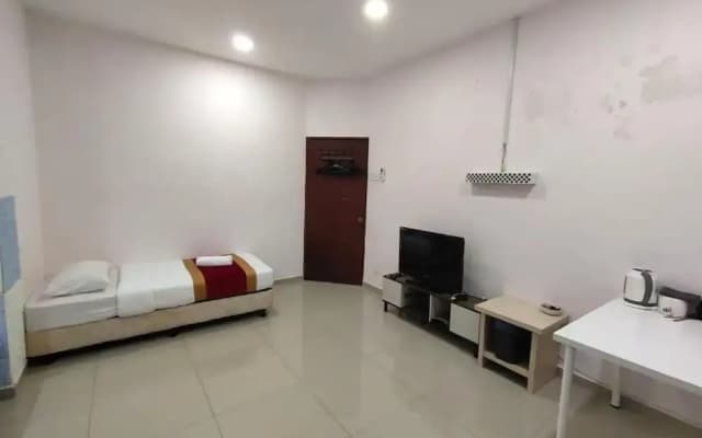 Mutiara Height Homestay - photo 5