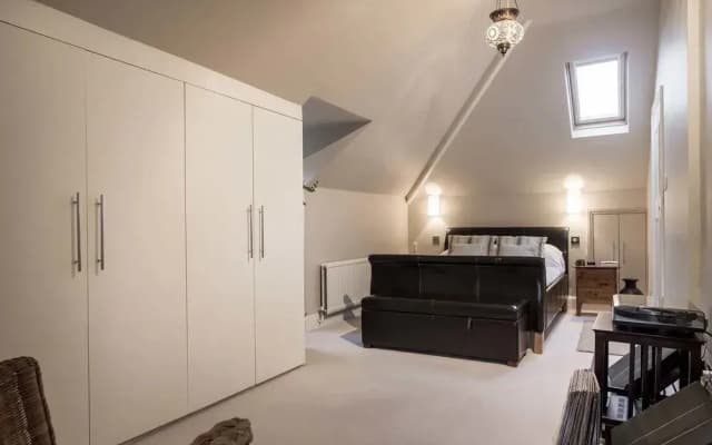 Veeve - Family Den - photo 3