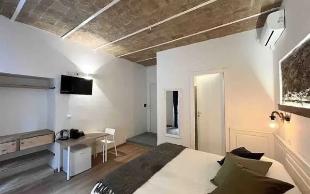 Domus Avi Guest House - photo 4