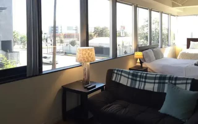 Studio Sunset Blvd - photo 3
