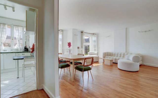 Passy Glow 2BR Home in the 16th Arrondissement - photo 3