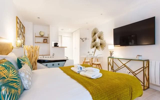 Love Room - 2P With Jacuzzi - photo 2
