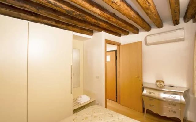 Vip Venice Apartments - photo 2