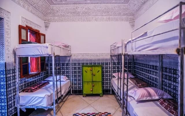 Oasis Hostel - photo 4