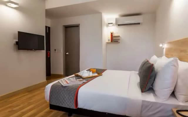 Hotel Golden Key - photo 2