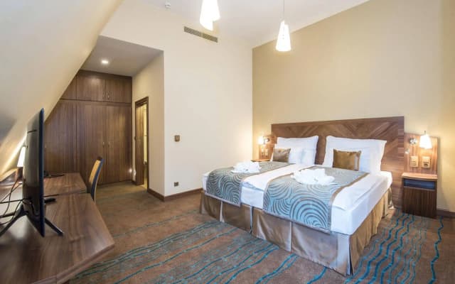 Merchant's Crown Suites and Spa - photo 4