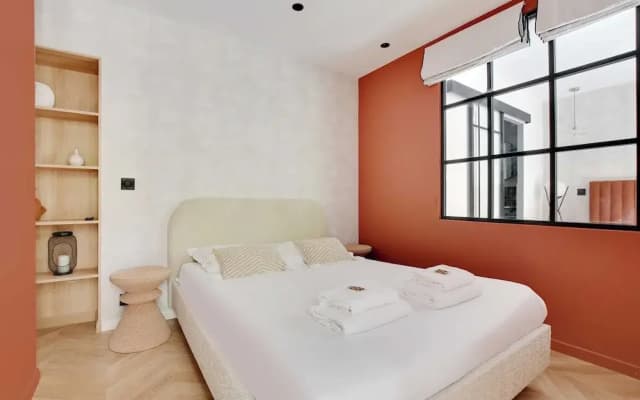 Eclectic Apartment - 2br/6p - Pl. Republique - photo 2