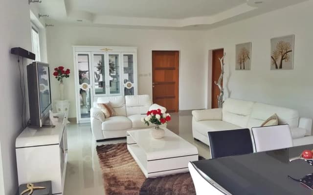 Platinum Residence Villa - photo 2