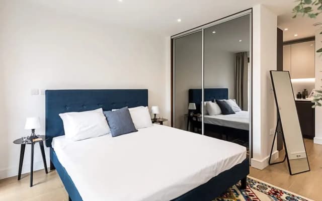 Gorgeous Studio Flat - photo 2