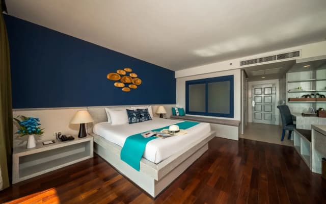 Andamantra Resort and Villa Phuket - photo 4