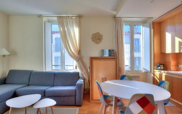 Lumineux Appartement- Carre d'or- Proche mer - photo 3