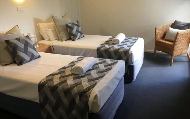 Shells Apartments - photo 2