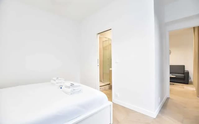 Calm Apartment -1br/4p- Bastille - photo 2