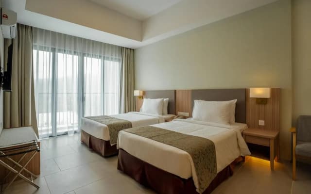 Zenith Suites Cameron - photo 5