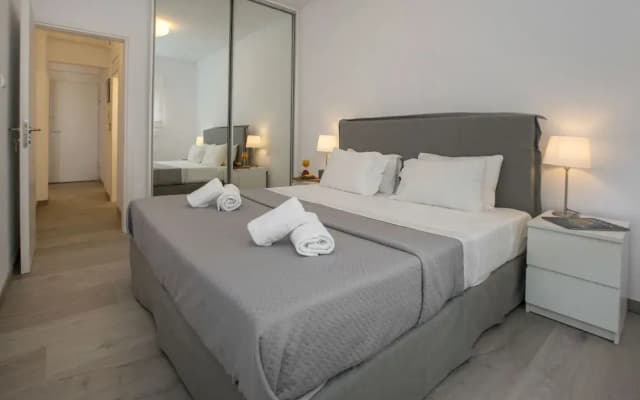 Beautiful apartment near Acropolis by GHH - photo 3